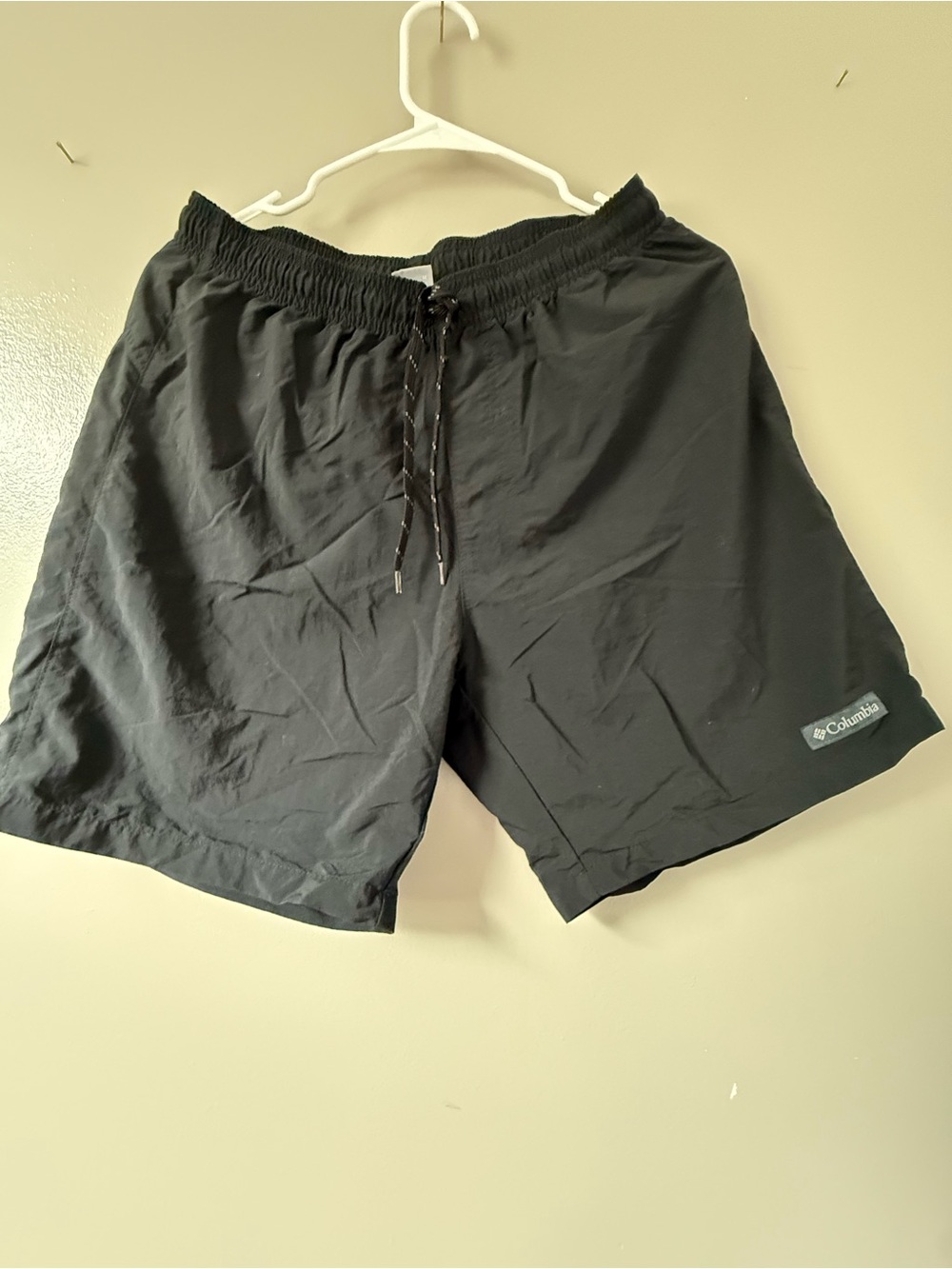 Size M Columbia Men's Shorts